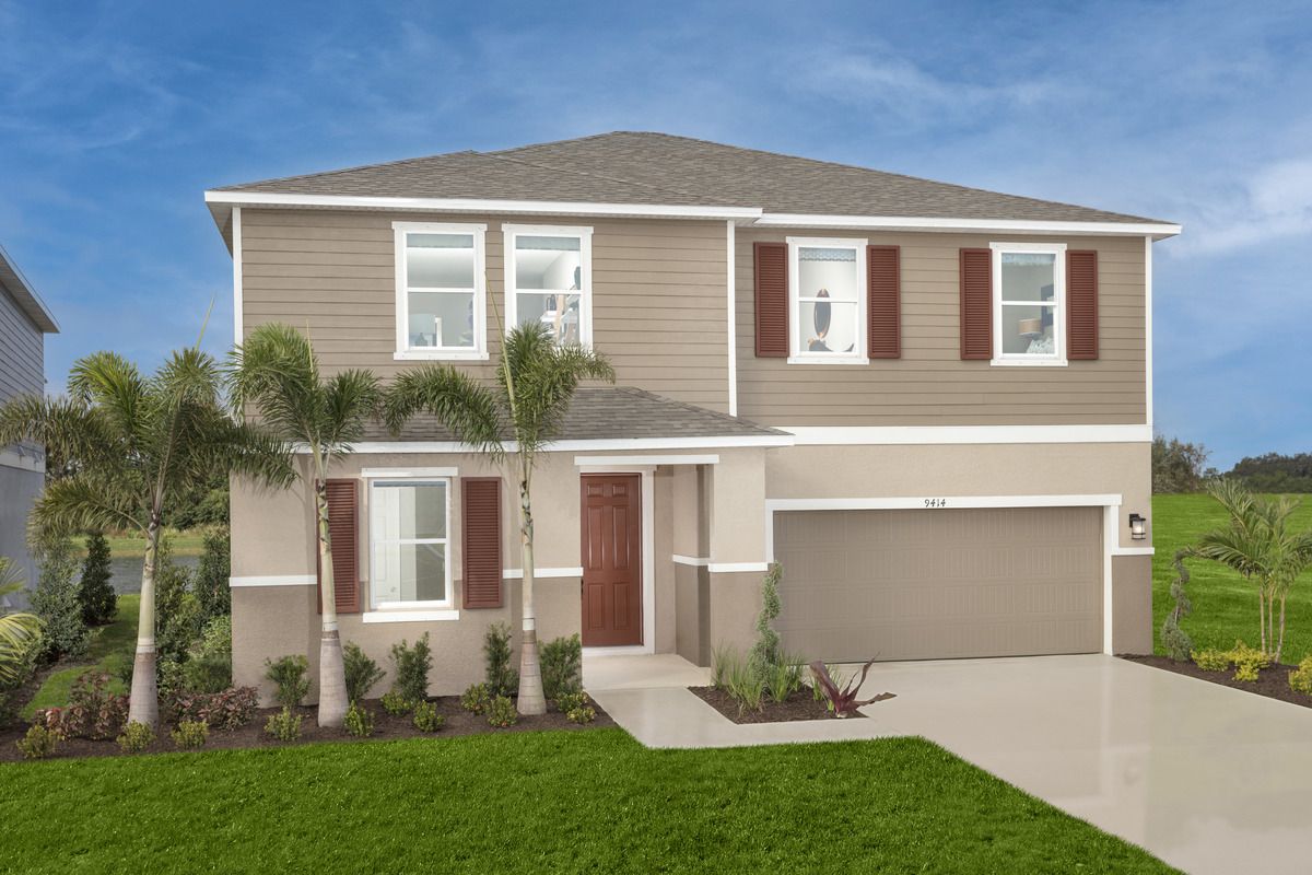 Exterior:Front exterior