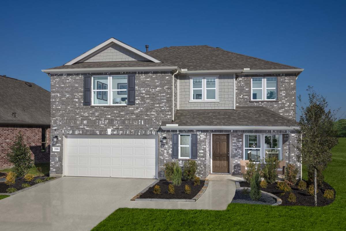 Exterior:Front exterior