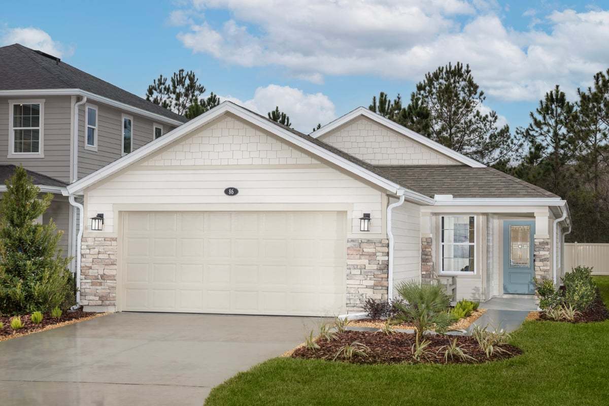Exterior:Front exterior