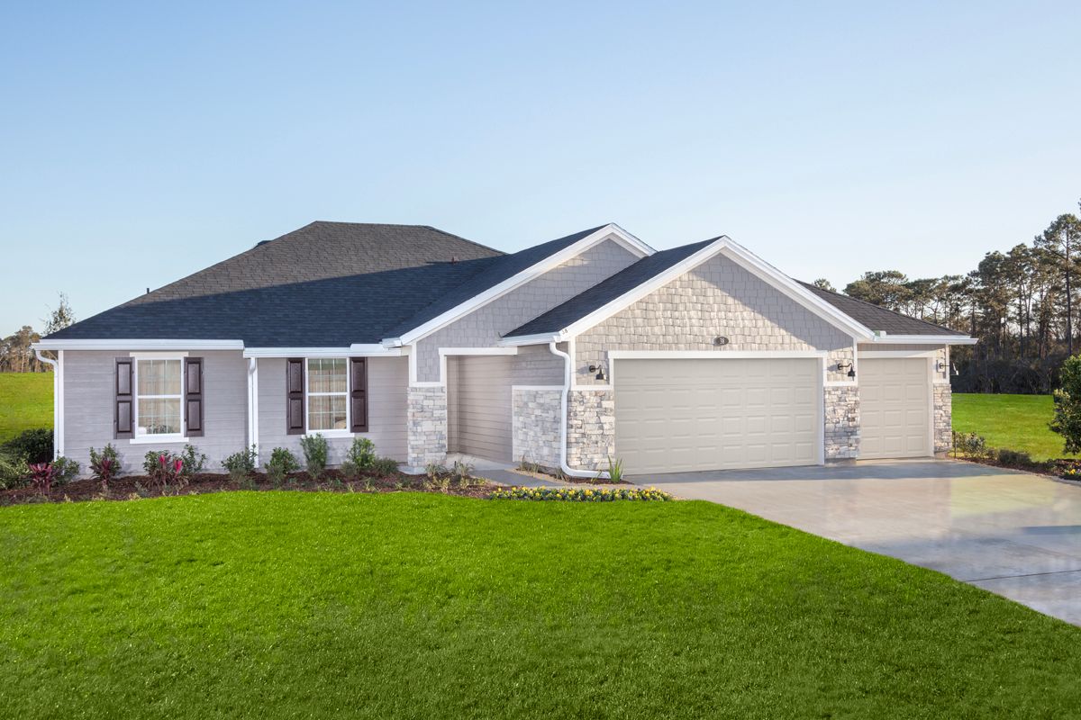 Exterior:Front exterior