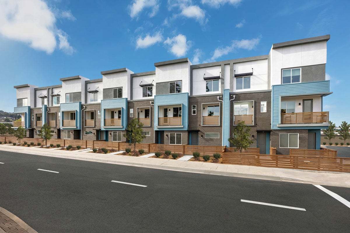 Exterior:Front exterior