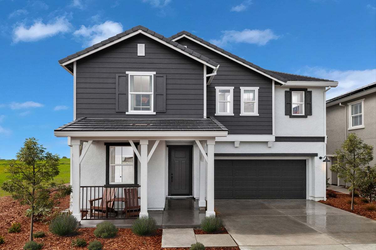 Exterior:Front exterior