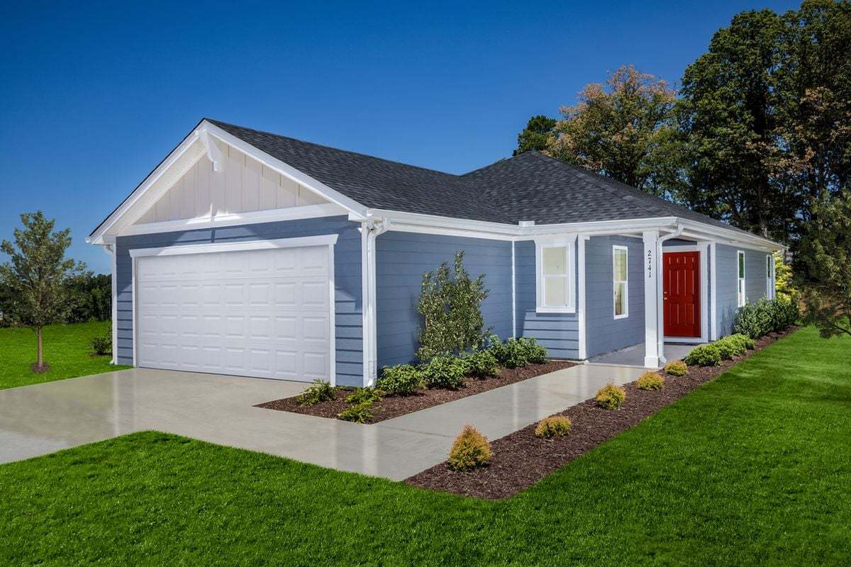 Exterior:Front exterior