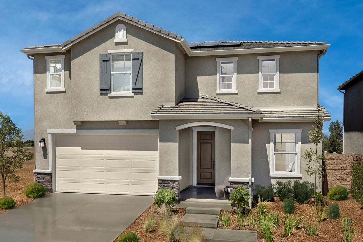 Exterior:Front exterior