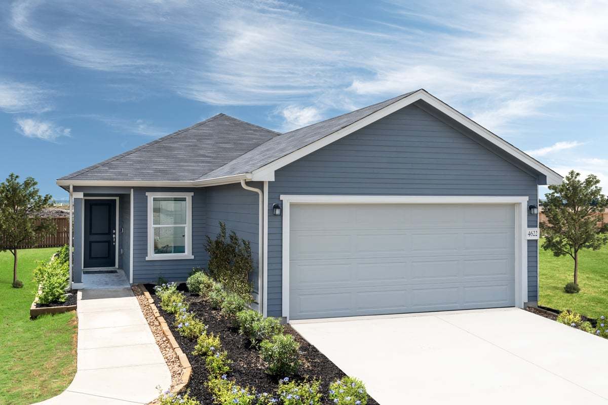 Exterior:Front exterior