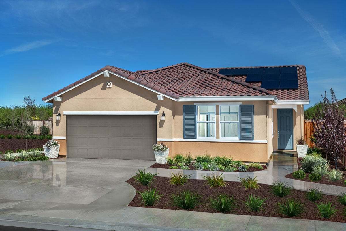 Exterior:Front exterior