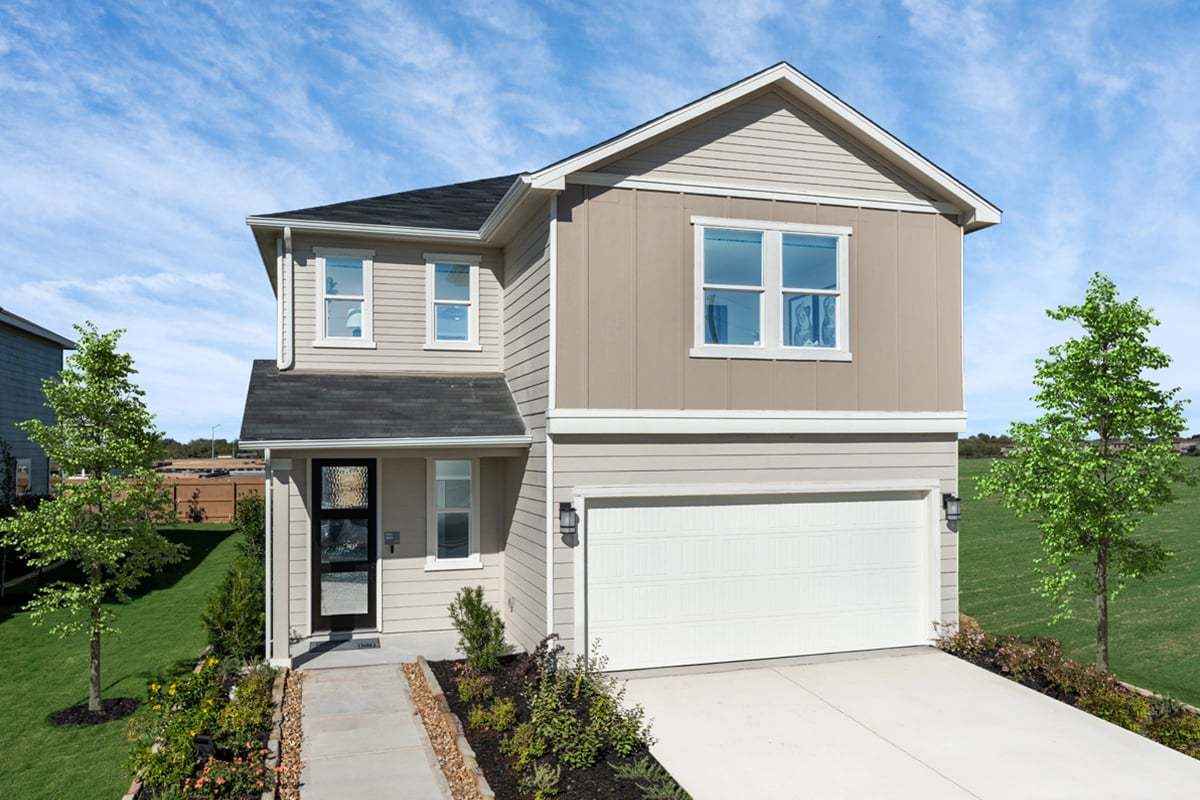 Exterior:Front exterior