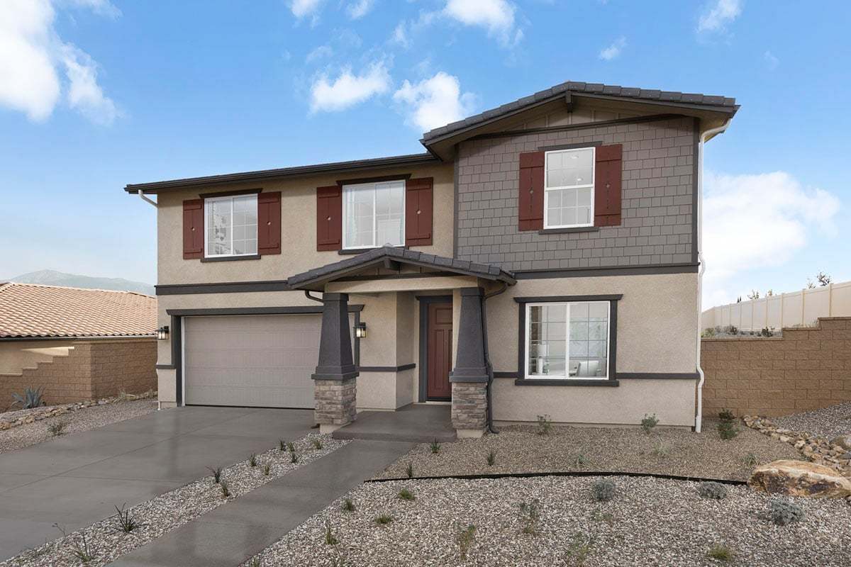 Exterior:Front exterior