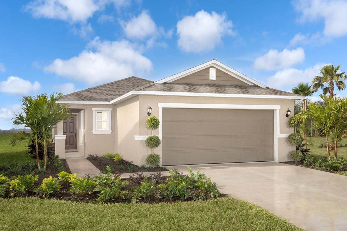 Exterior:Front exterior