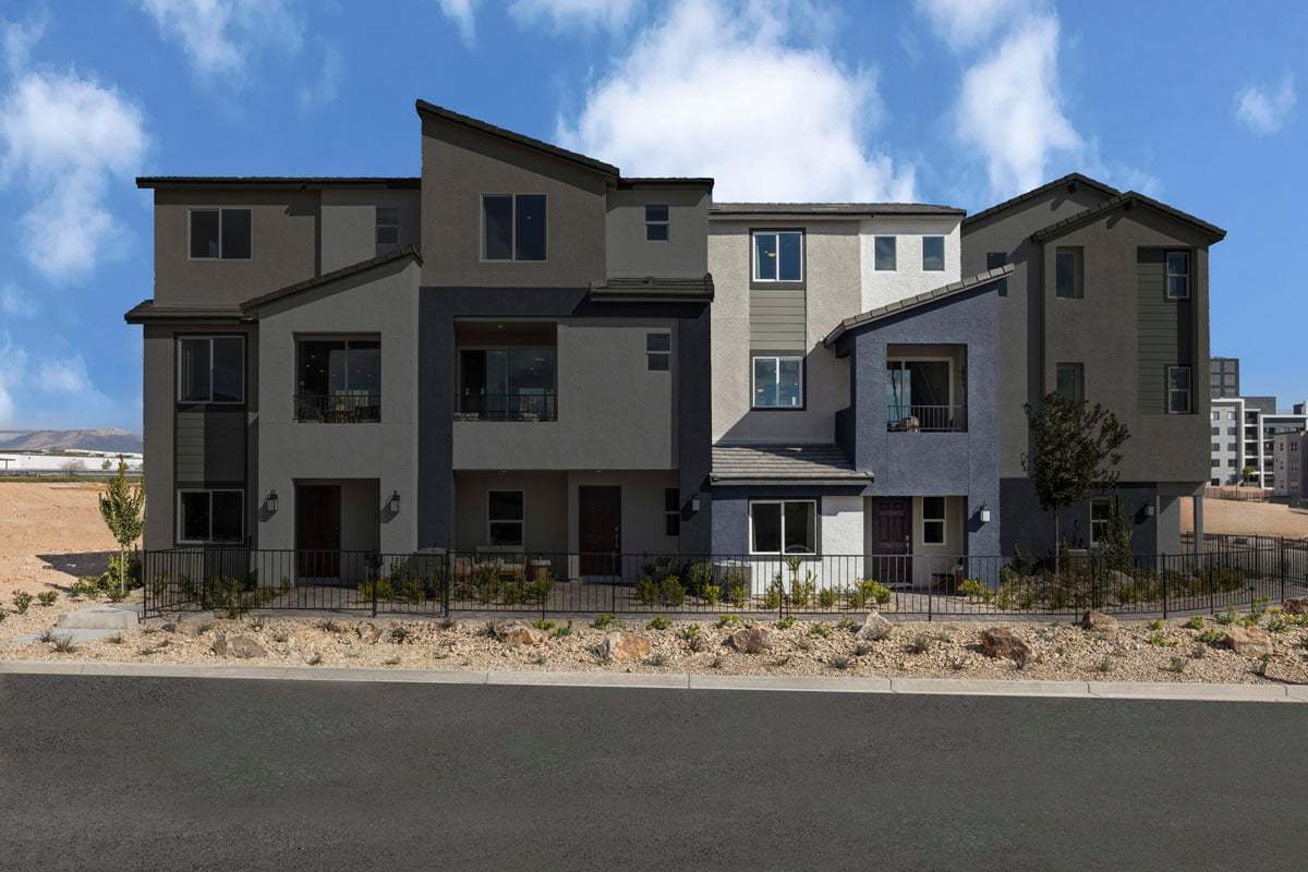 Exterior:Front exterior