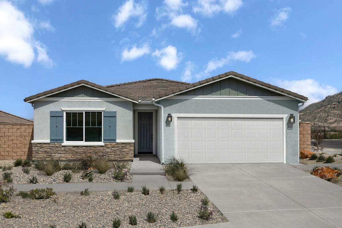 Exterior:Front exterior
