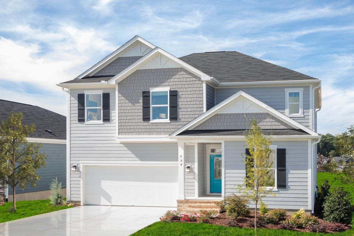 Exterior:Front exterior