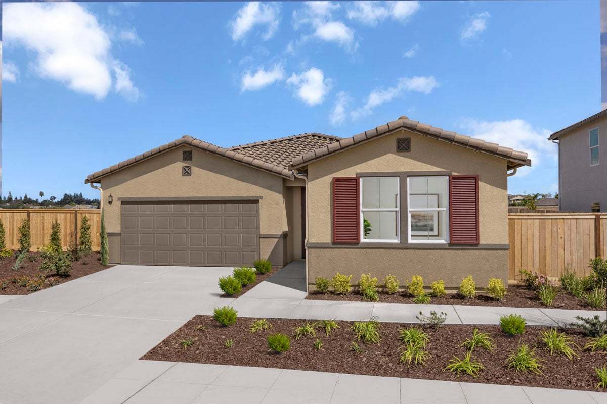 Exterior:Front exterior