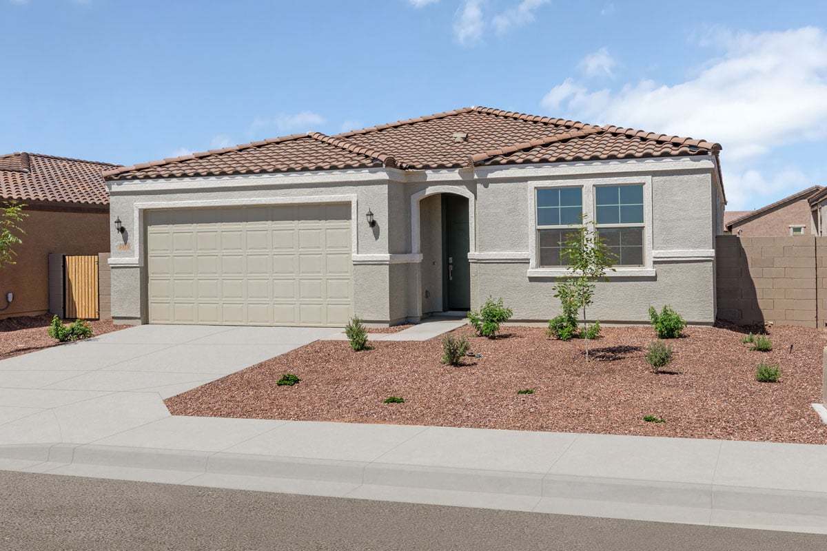 Exterior:Front exterior