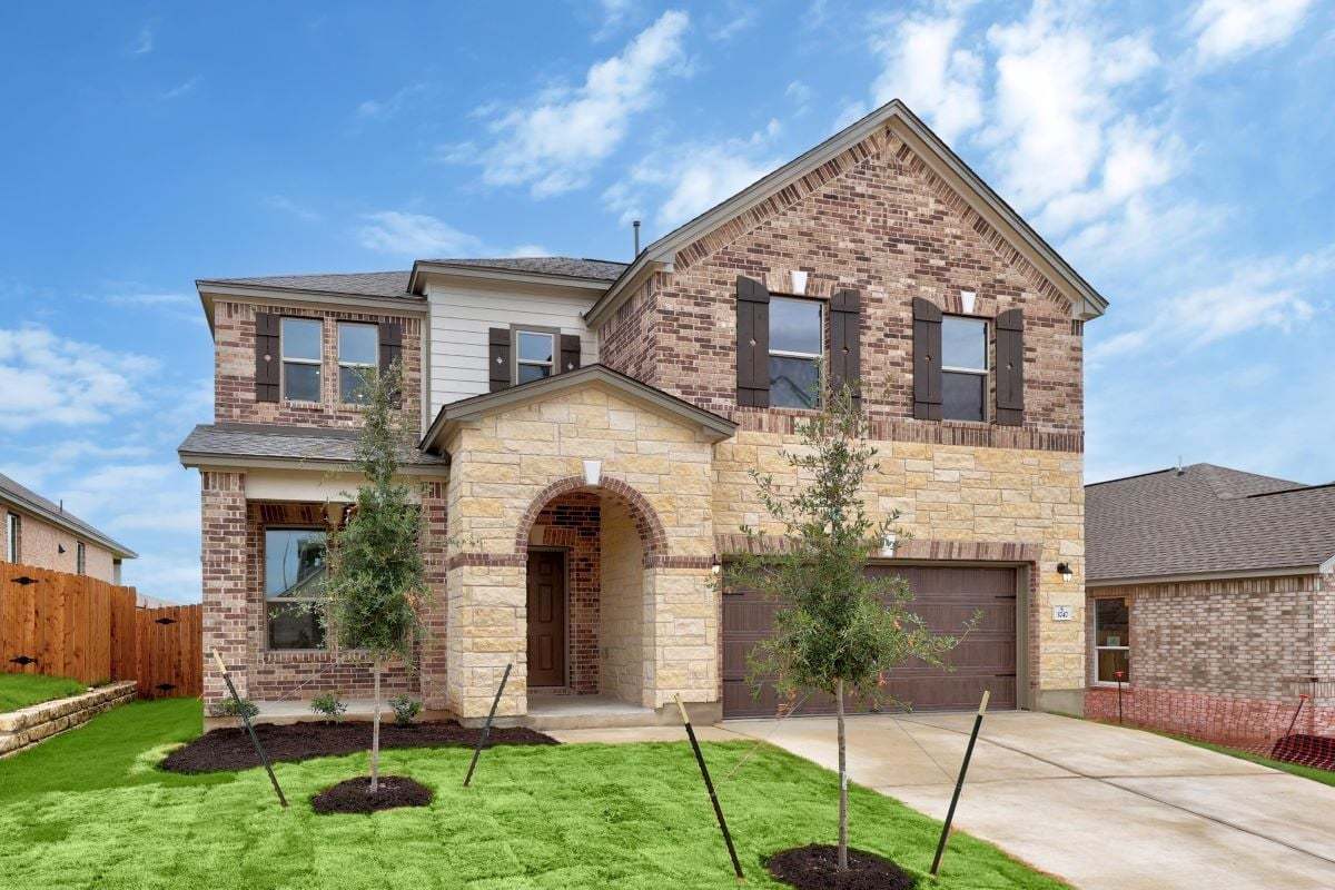 Exterior:Front exterior