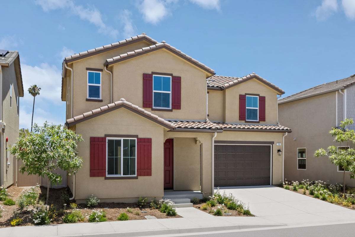 Exterior:Front exterior