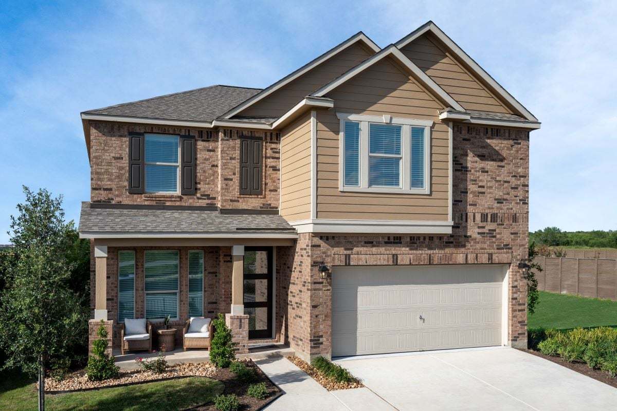 Exterior:Front exterior