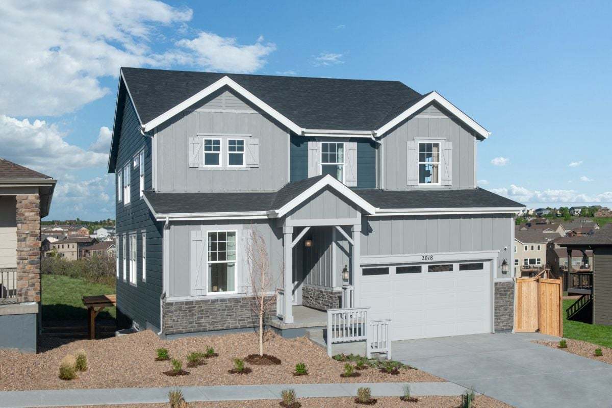Exterior:Front exterior