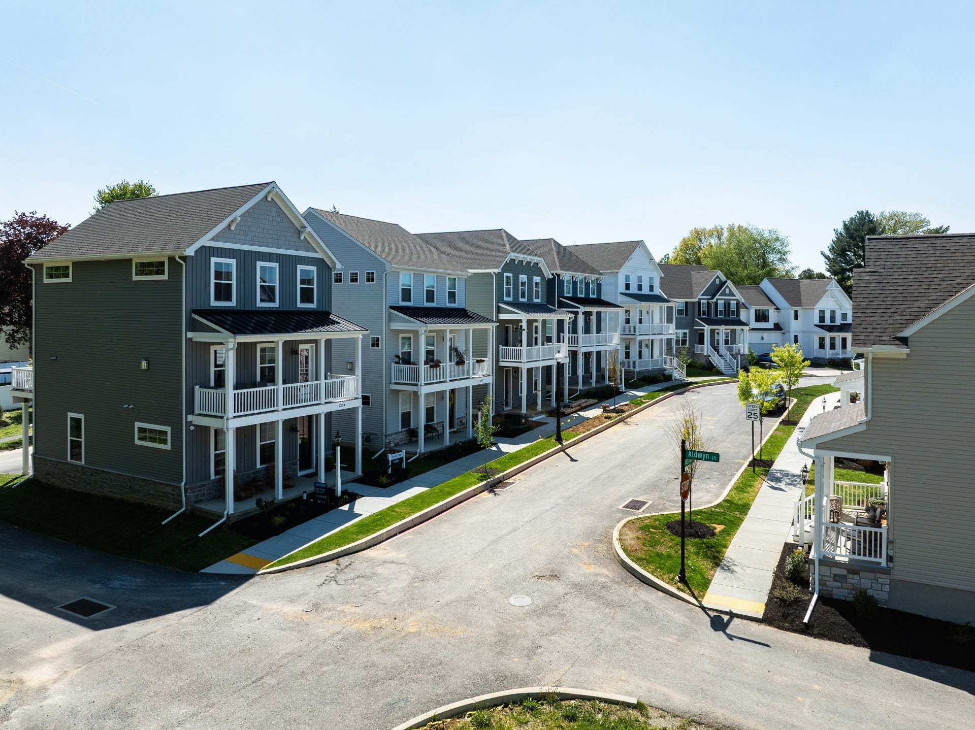 Devon Creek Community