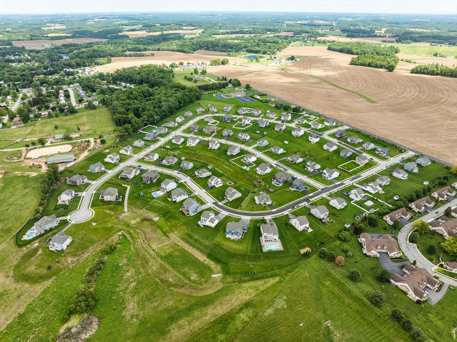 Hamilton's Overlook Community