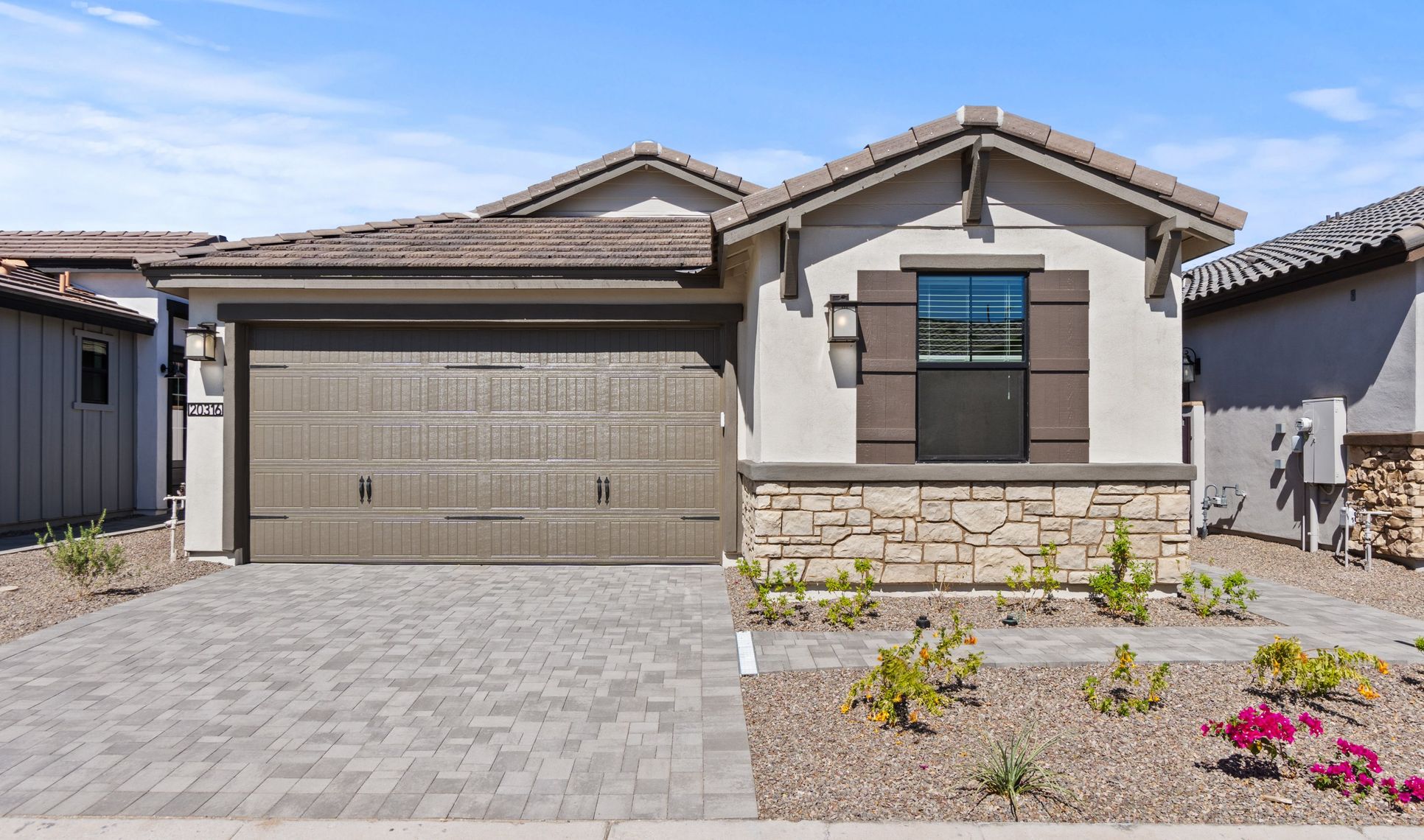 Exterior:Calder Craftsman YA