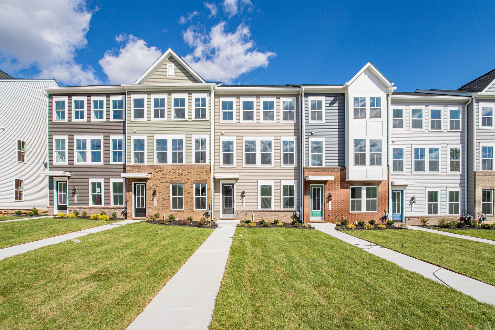 Exterior:Luxurious Townhomes