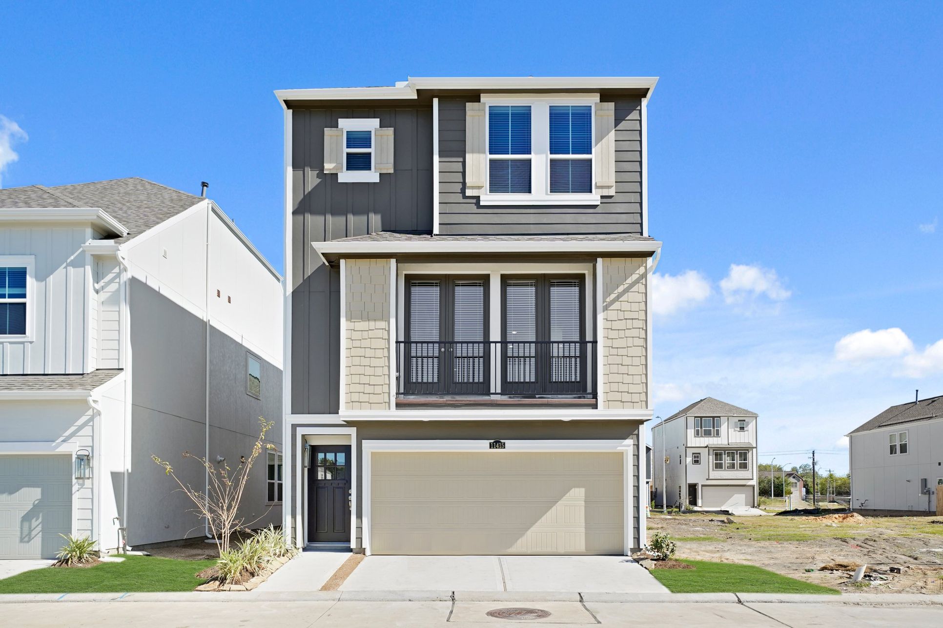 Exterior:Radcliffe II F