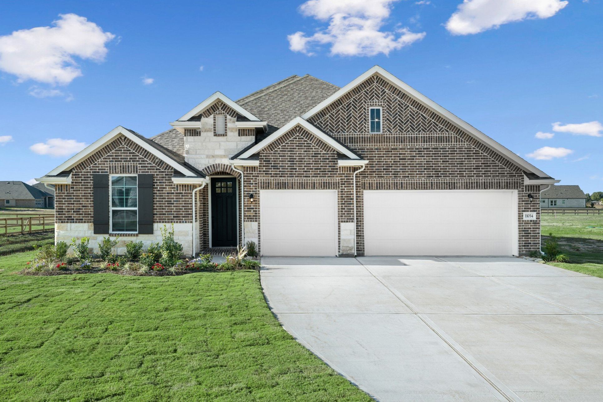 Exterior:Walden II B