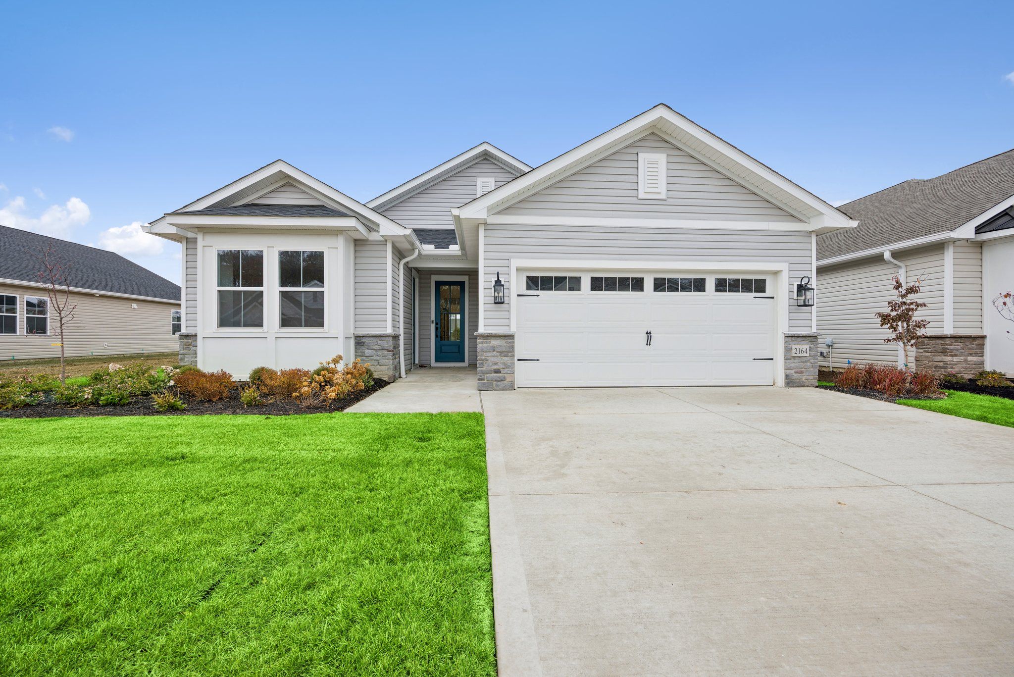 Exterior:Poitier ESP AG