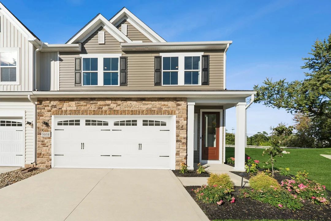 Exterior:Luxurious Townhome