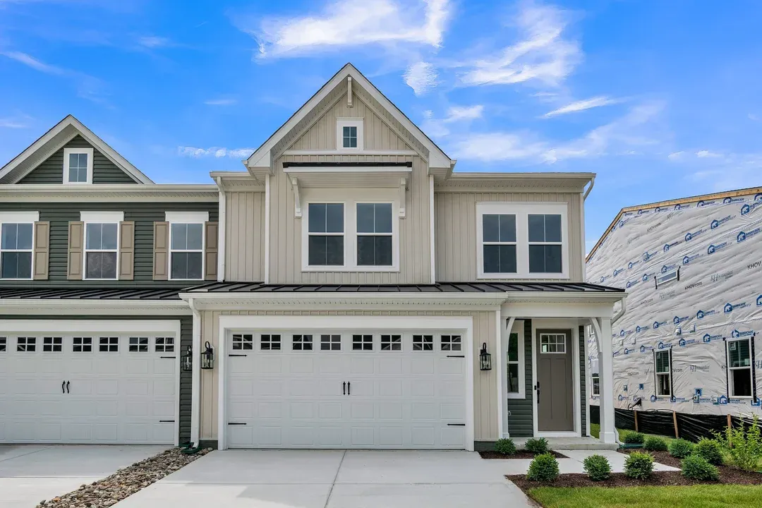 Exterior:Seaview II EF