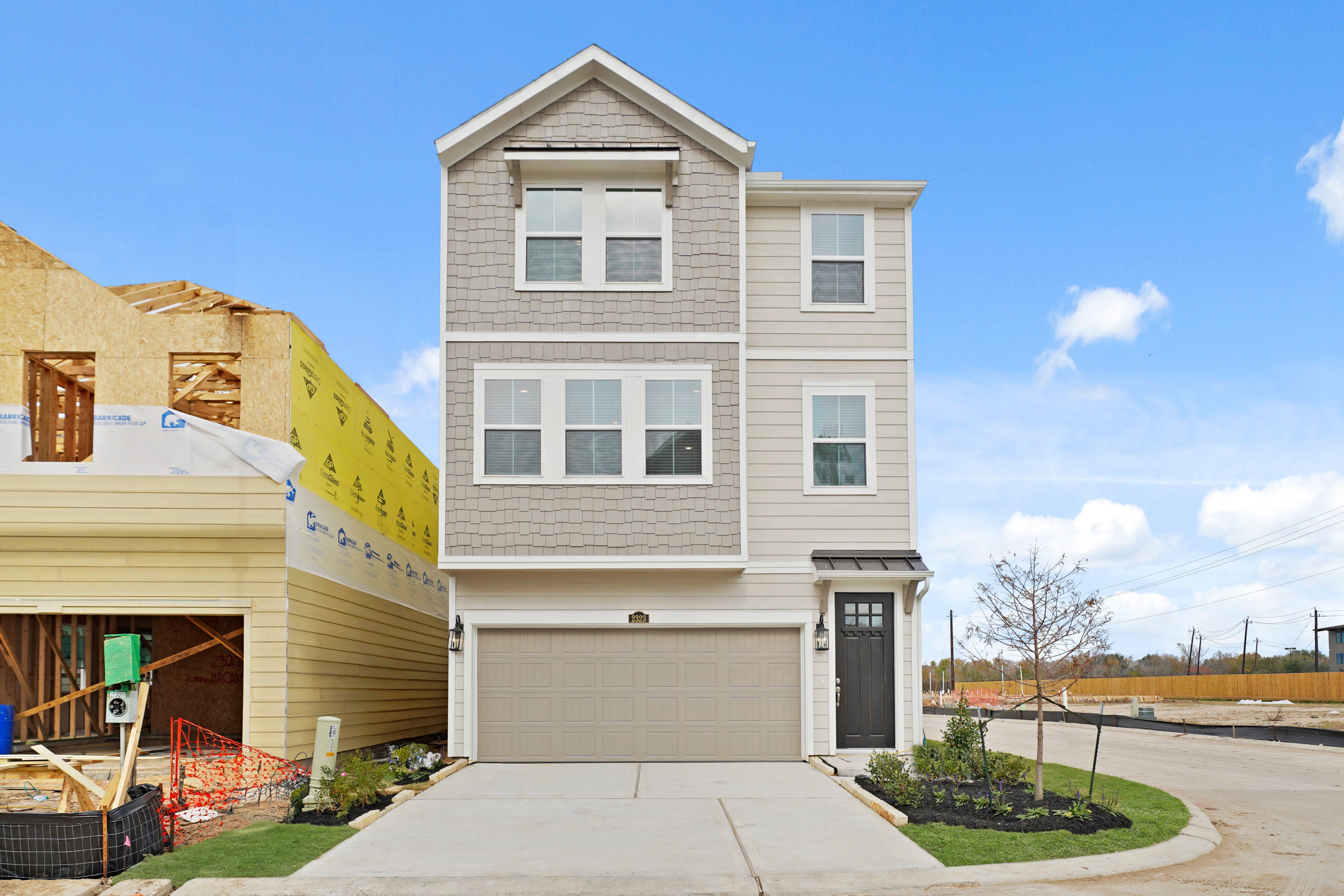 Exterior:Rivercrest II SB