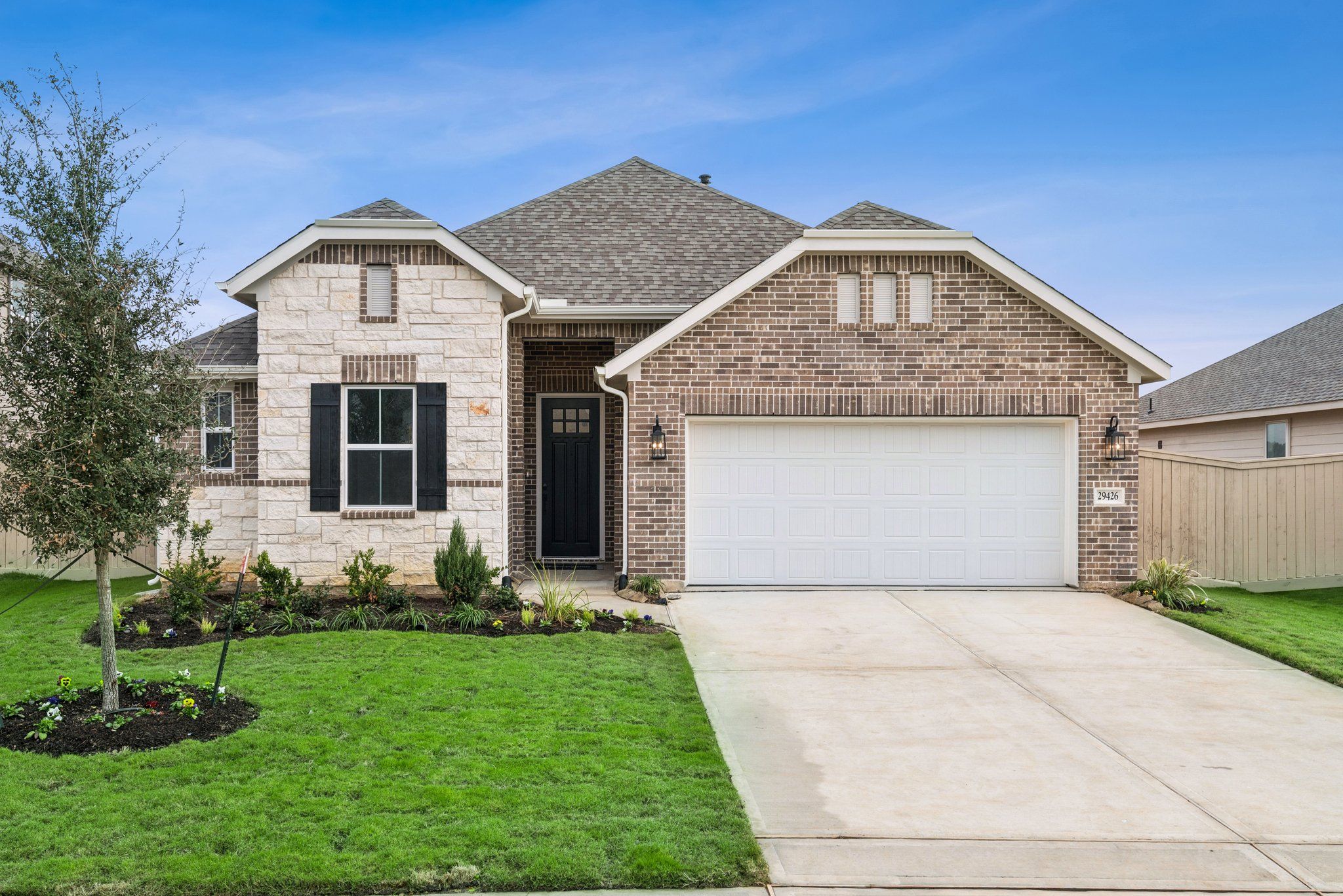 Exterior:Tacoma SA with Stone