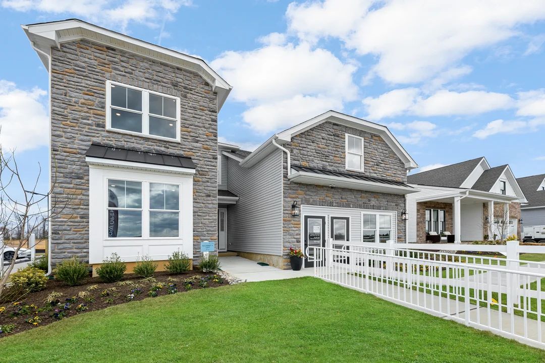 Exterior:Killarney III Loft G