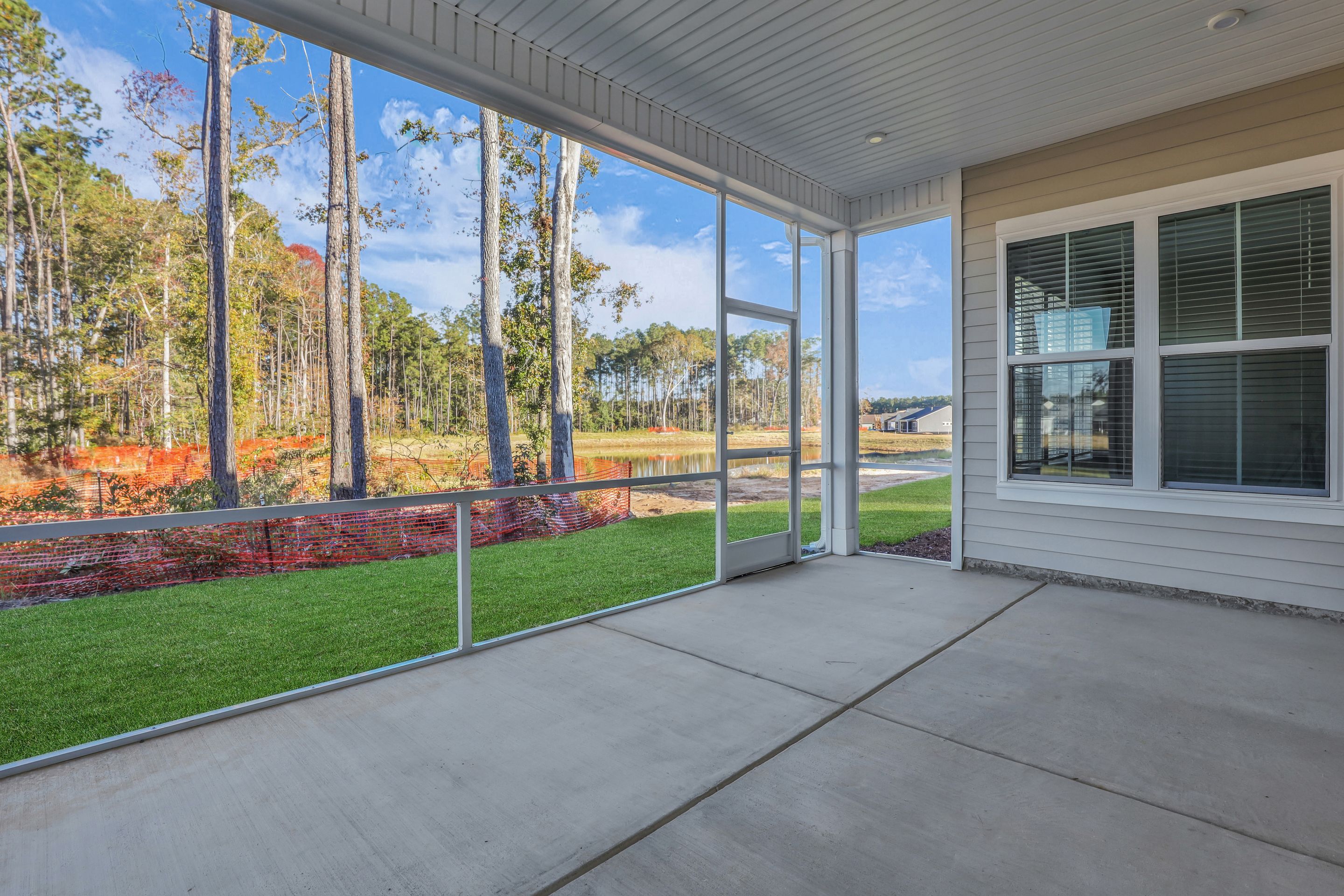 Exterior:Screened Patio