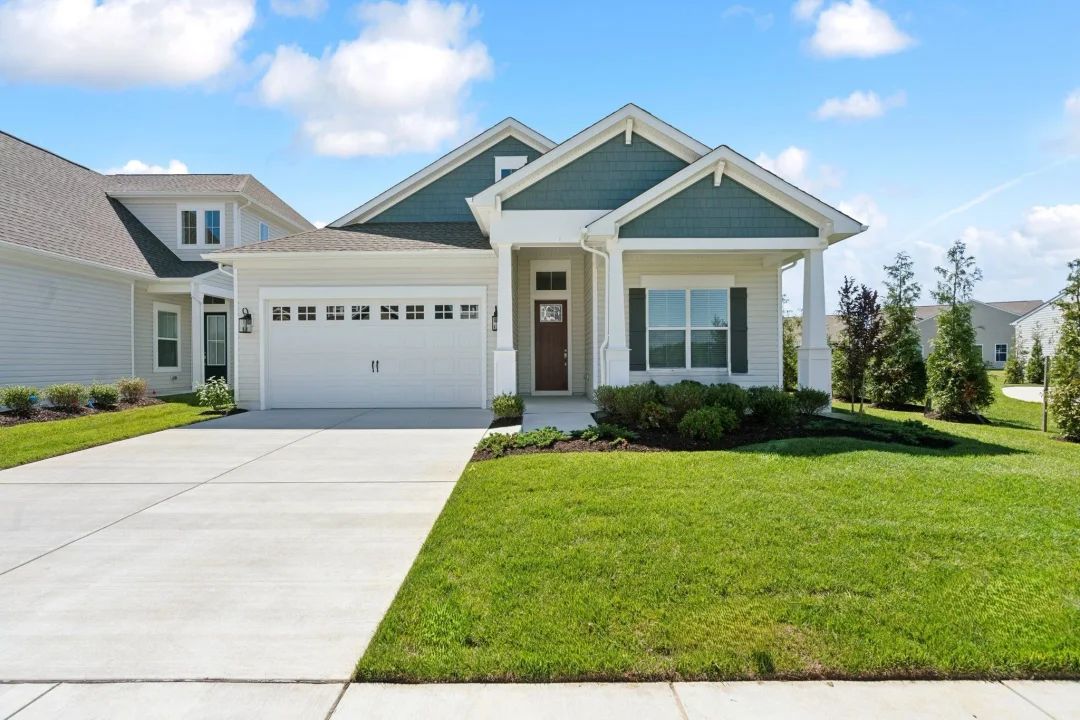 Exterior:Kelly ED