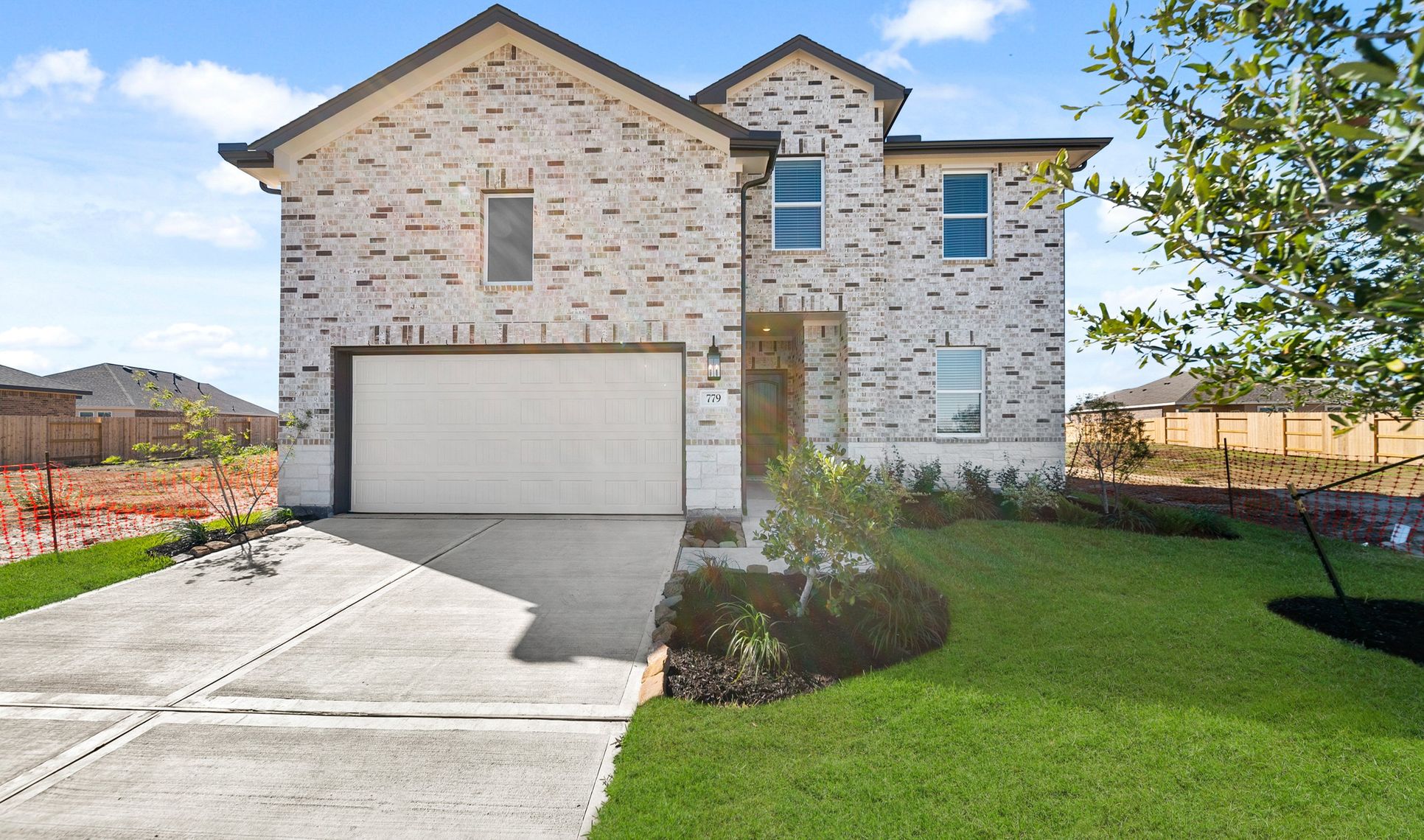 Exterior:Sweet Pea RA