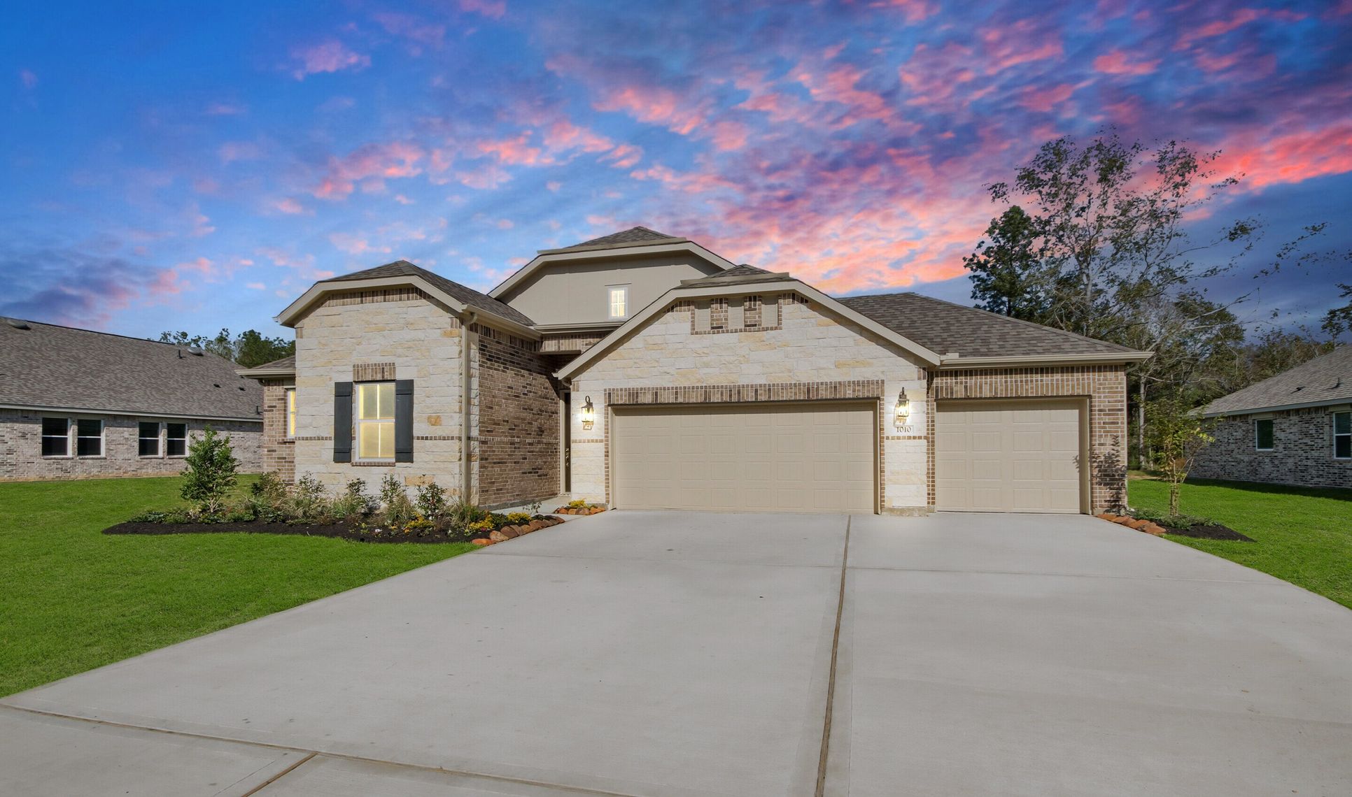 Exterior:Boise TA with Stone