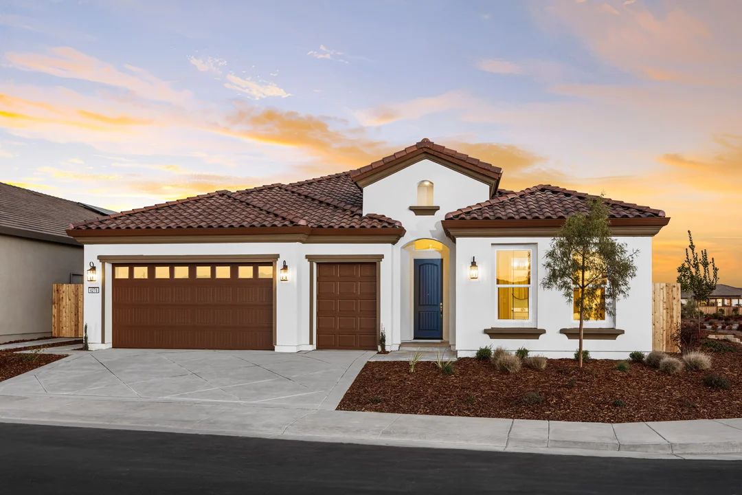 Exterior:Carver Mediterranean Farmhouse VB