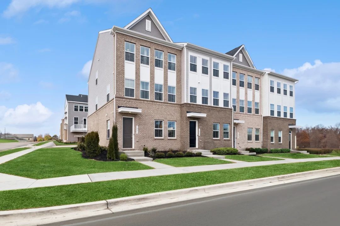 Exterior:Luxurious Townhomes