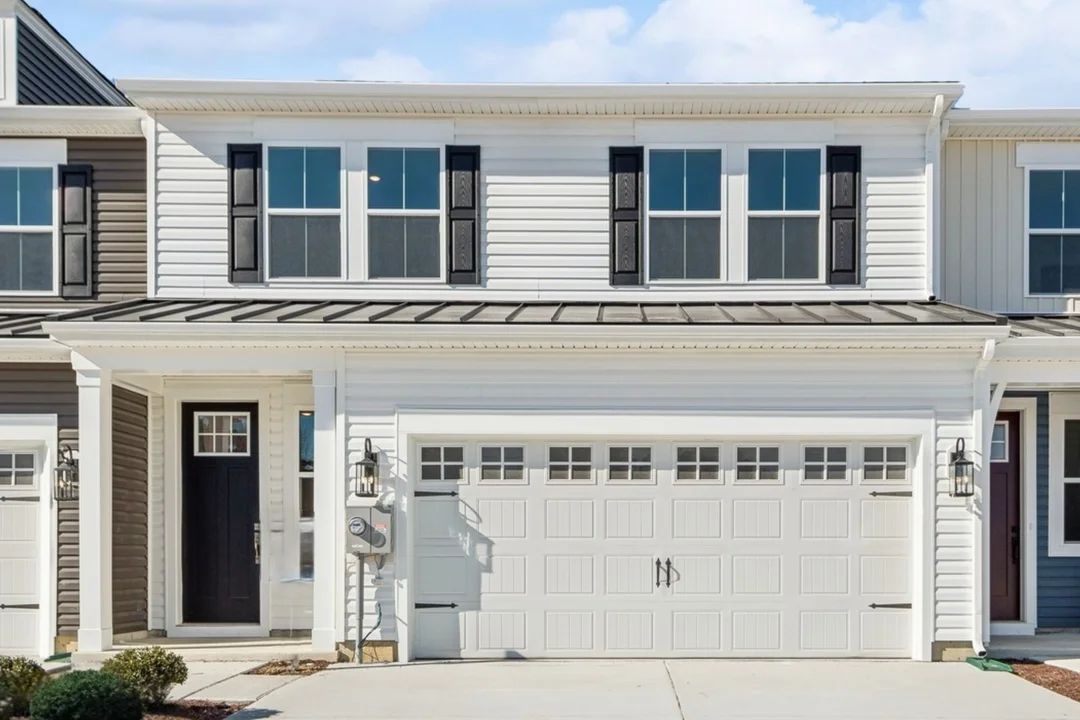 Exterior:Seagrove II Elevation DB DA EE