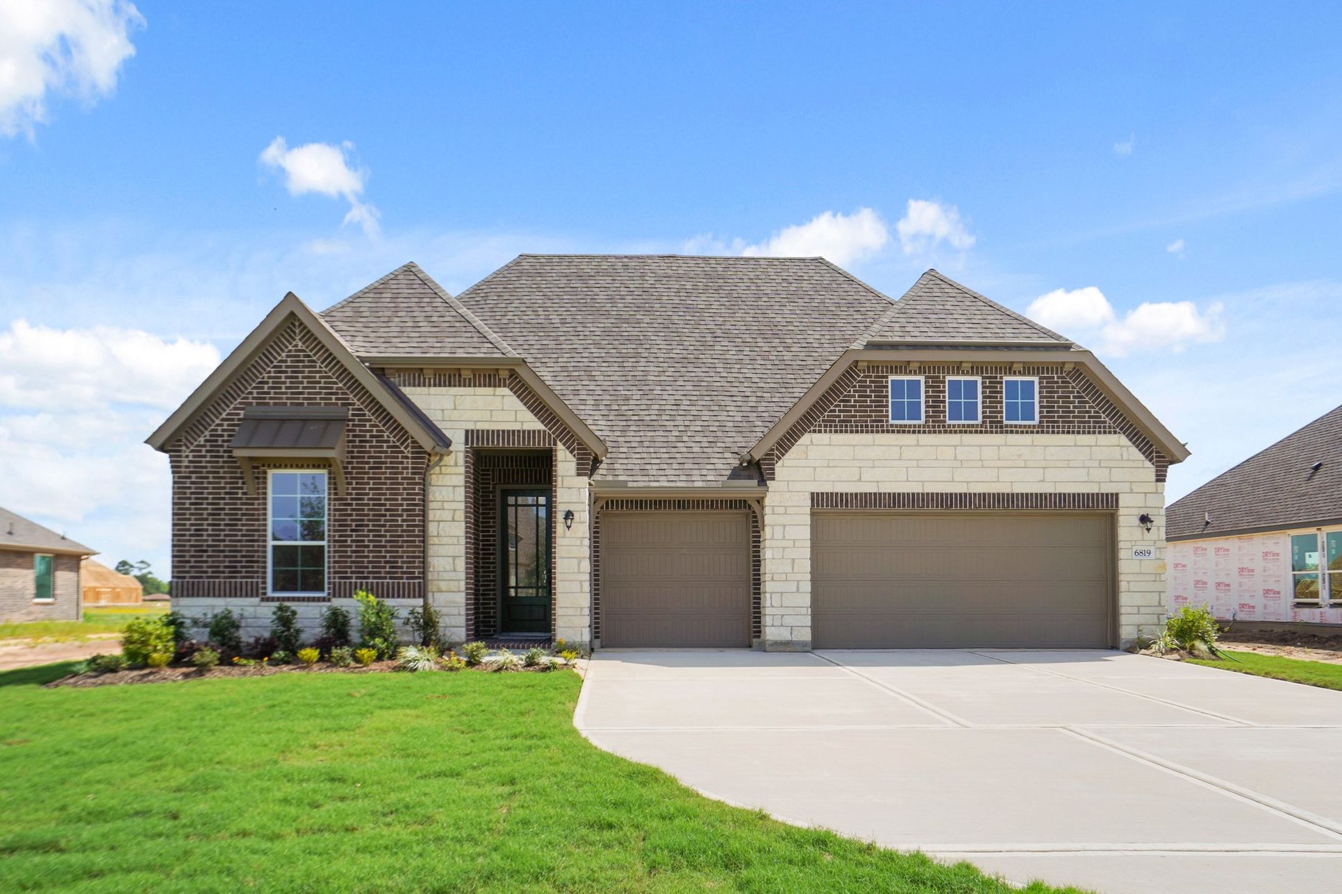 Exterior:Cooperfield II E
