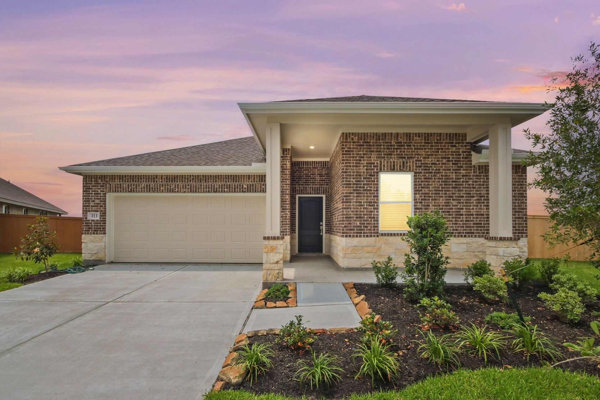 Exterior:Goldenrod II TA