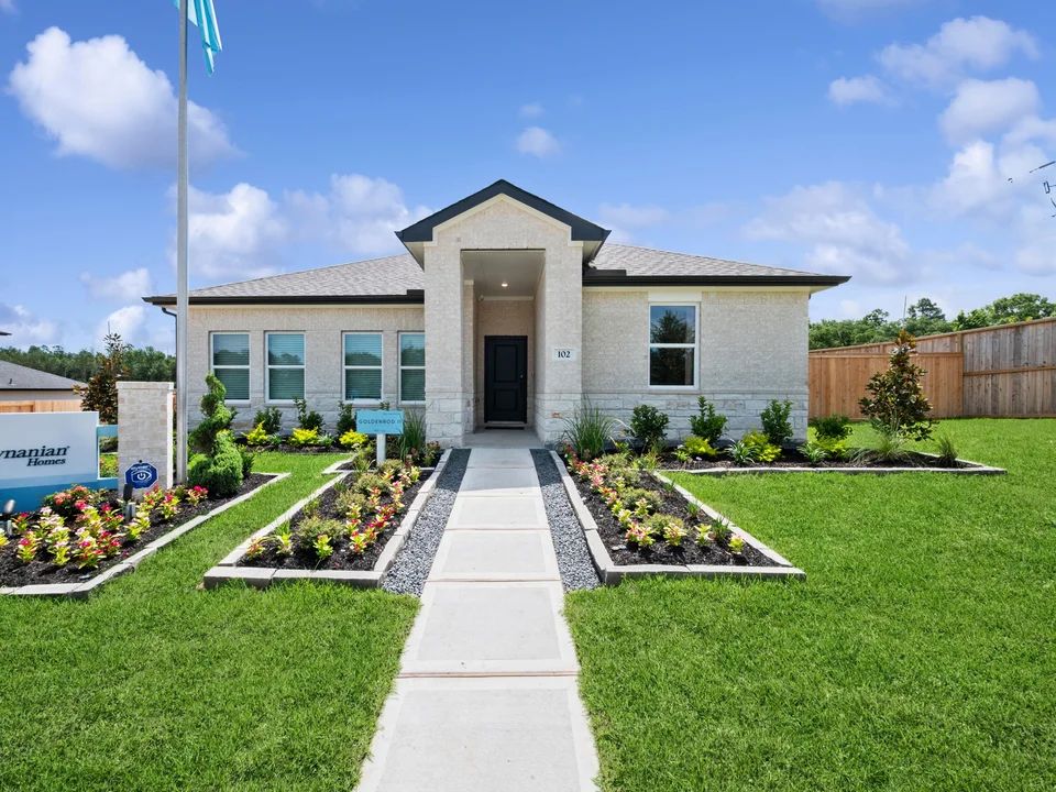 Exterior:Goldenrod II RA