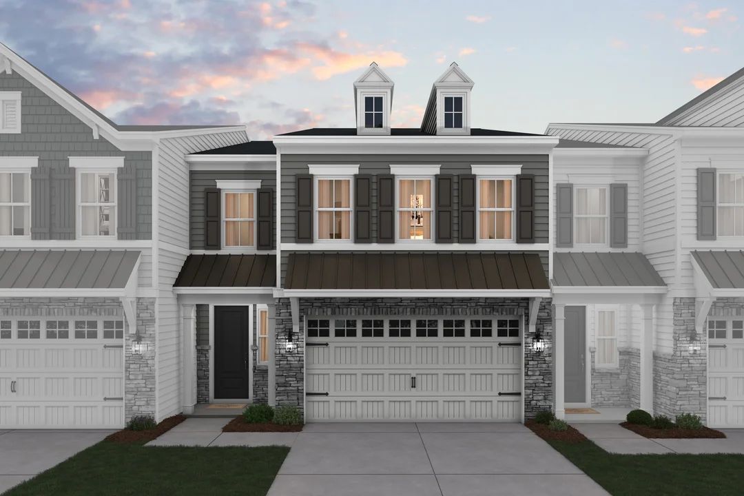 Exterior:Avalon II DA