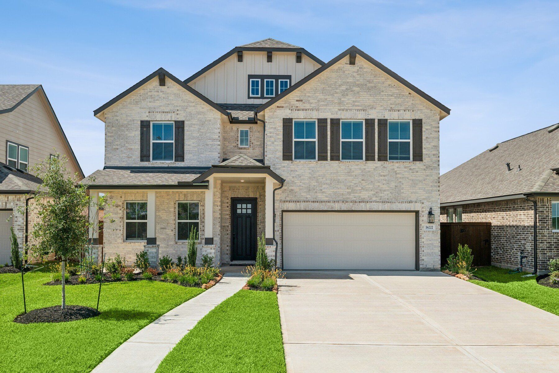 Exterior:Davenport NA