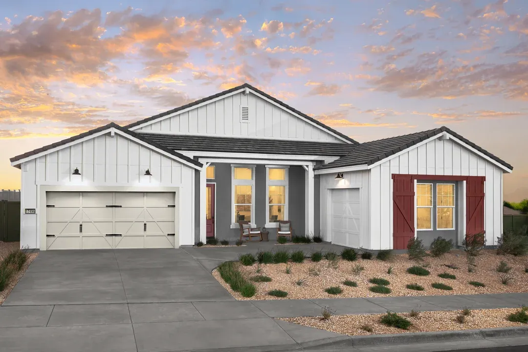 Exterior:Austin WC Farmhouse