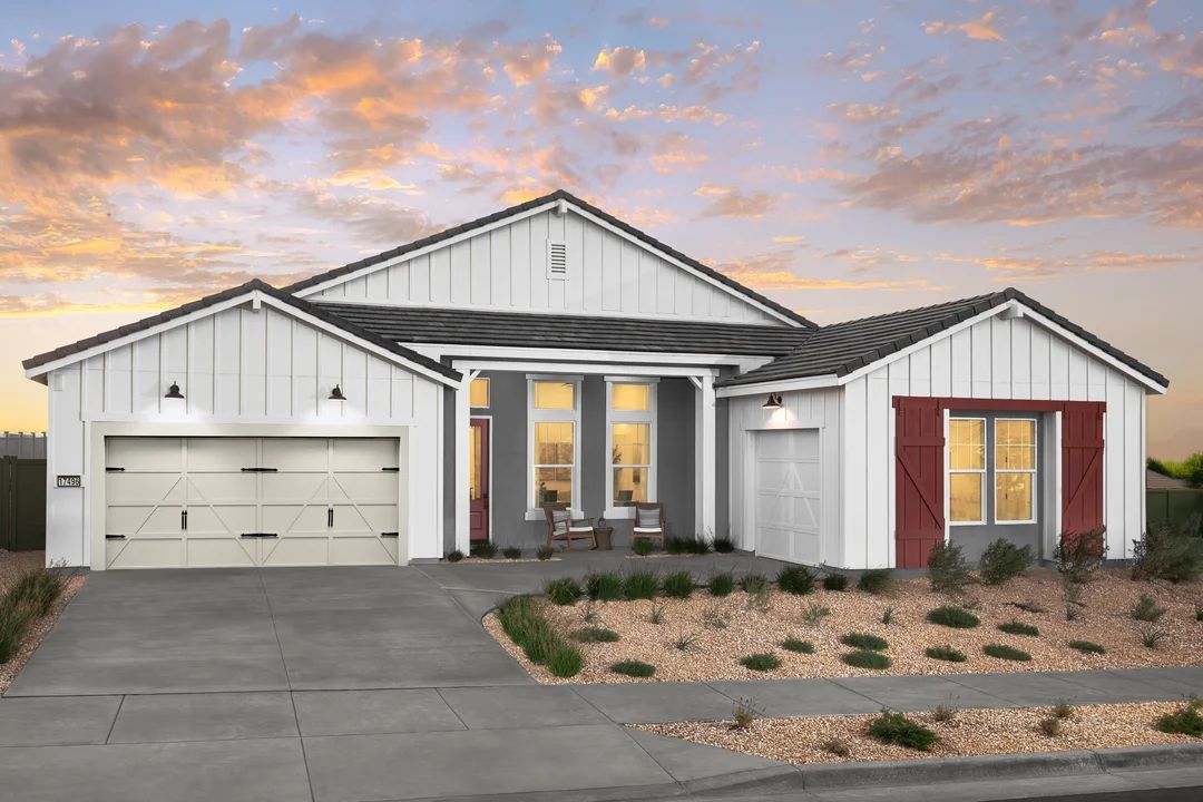 Exterior:Austin WC Farmhouse