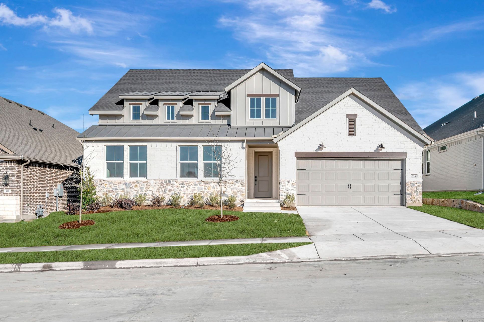 Exterior:Frankfurt RA