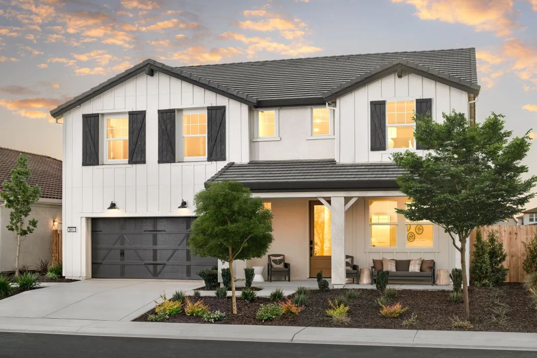 Exterior:Brisbane Farmhouse WM